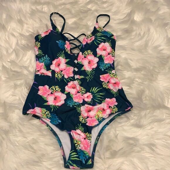 SMALL one piece swim suit - Picture 1 of 6